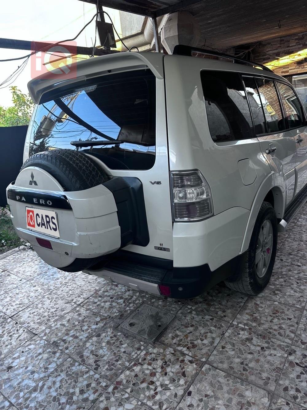 ميتسوبيشي باجيرو